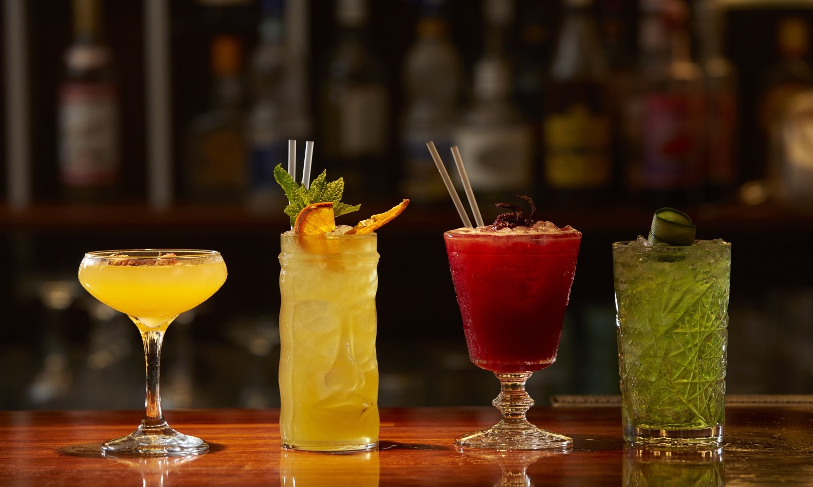 signature-cocktails-Minoa Palace